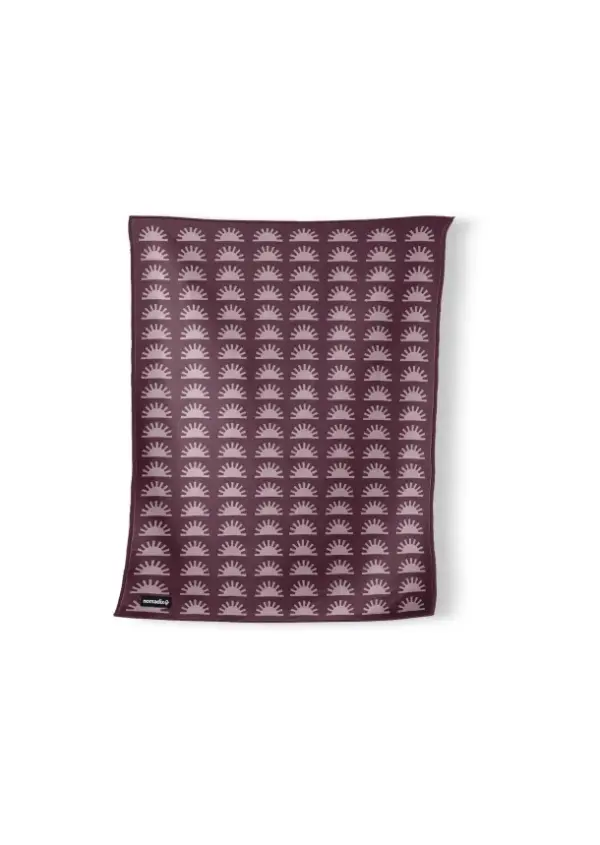 Nomadix Original Quick-Dry Travel Towel Coral Flowers Design