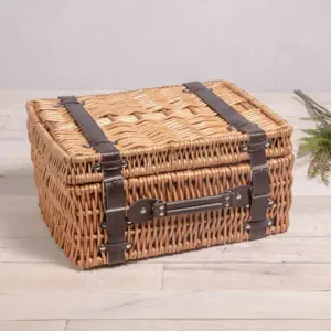 Picnic Time Barrel Basket - Classic Woven Picnic Hamper for Outdoors