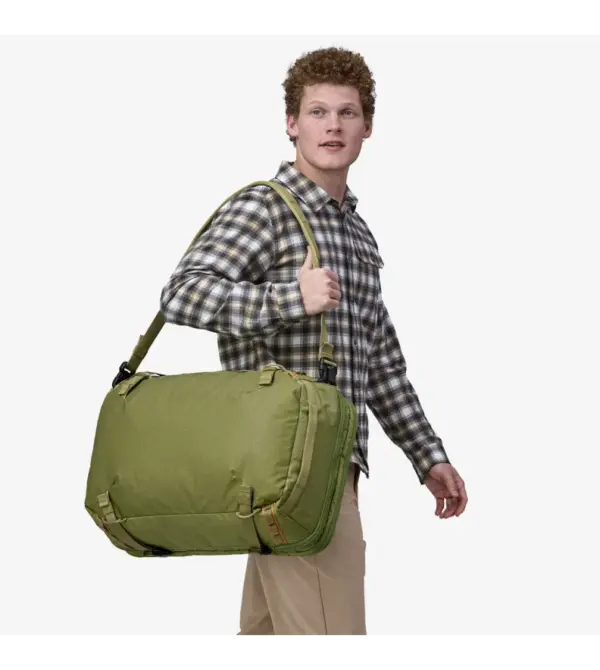 Patagonia Fieldsmith Lightweight Compact Daypack - Image 2