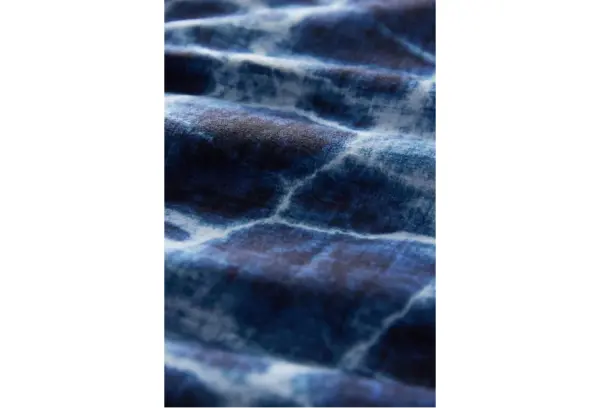 Nomadix Agua Blue Quick-Dry Travel Towel - Image 2