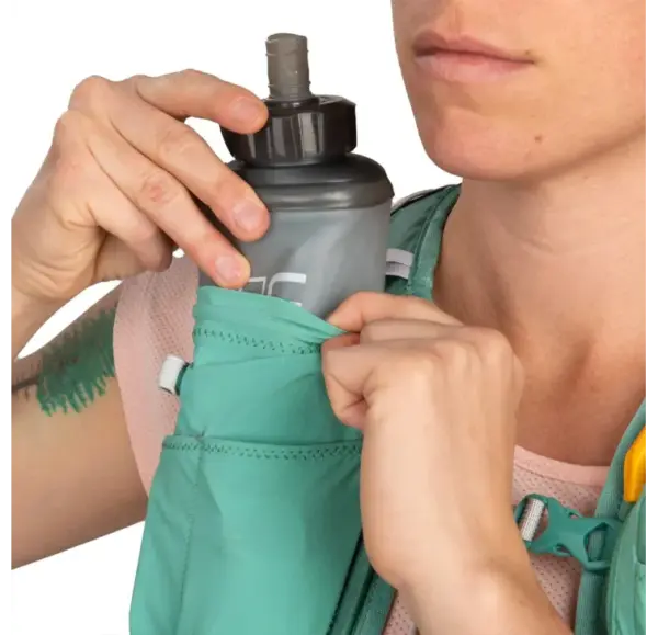 Ultimate Direction Hydration Vest for Running - Image 2