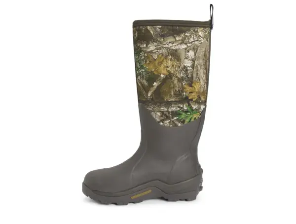 Muck Woody Max Waterproof Work Boots for Men - RealTree Camo - Image 2
