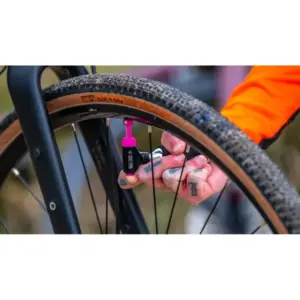 Muc-Off Portable Road Bike Pump Kit