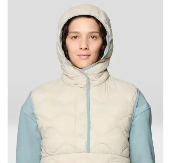 Women's Mountain Hardwear Fleece Vest Snap-Front Closure - Image 3