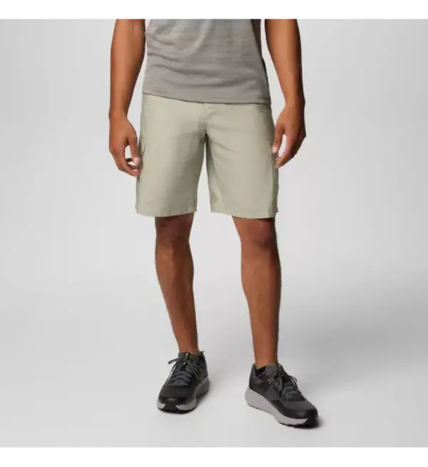 Columbia Men's Distressed Cargo Shorts Comfort Fit - Image 3