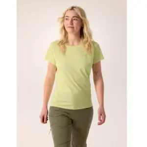 Arc'teryx Women's Essent High-Rise Cargo Shorts 6 Inch