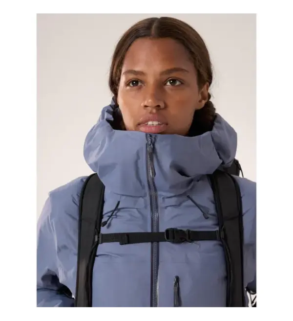 Arc'teryx Women's Beta Insulated Waterproof Jacket - Image 2