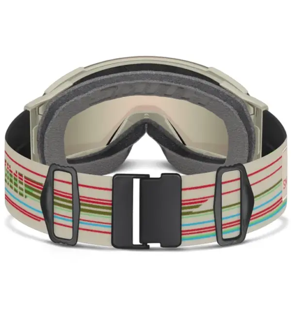 Smith I/O Mag XL Photochromic Snow Goggles with ChromaPop Lens - Image 2