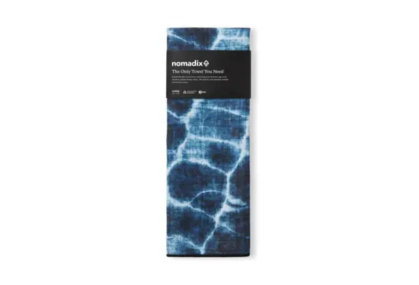 Nomadix Agua Blue Quick-Dry Travel Towel - Image 3