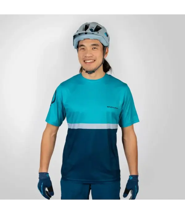Endura Cycling Shorts Xtract Gel V2 Moisture-Wicking