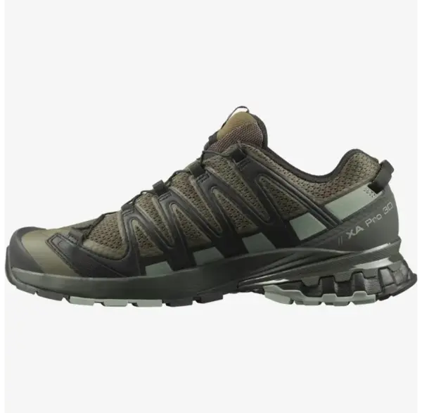 Men's Salomon XA PRO 3D v8 Wide Trail Hiking Shoes for Outdoor Adventures