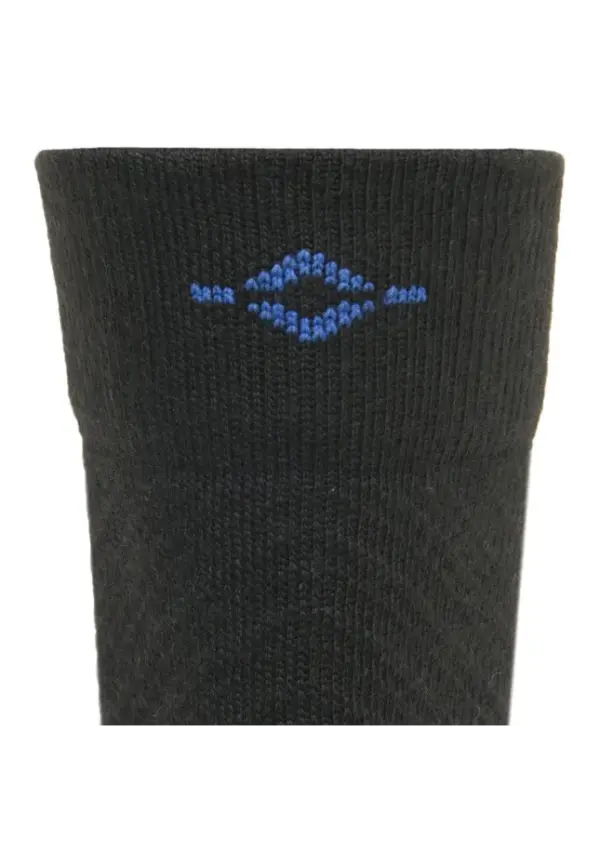 Wigwam Lightweight Breathable Crew Socks Performance Fit - Image 2