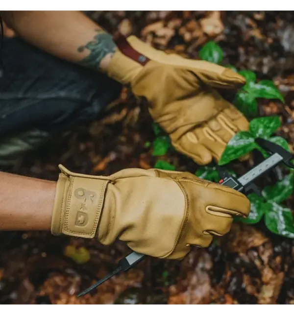 Women's Outdoor Research Dovetail Leather Field Gloves - Image 3