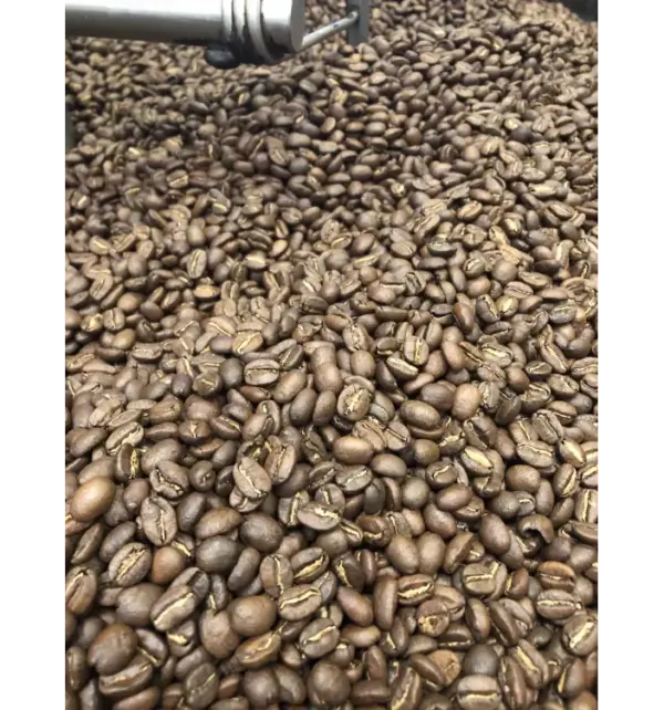 Black Powder Papua New Guinea Baroida Limited Reserve Medium City Roast Coffee - Image 3