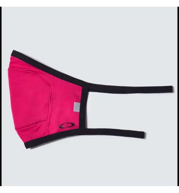 Oakley Lightweight Reusable Fitted Face Mask - Image 2