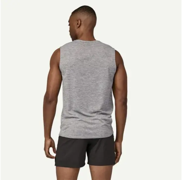 Patagonia Men's Cool Daily Sleeveless Shirt - Image 4