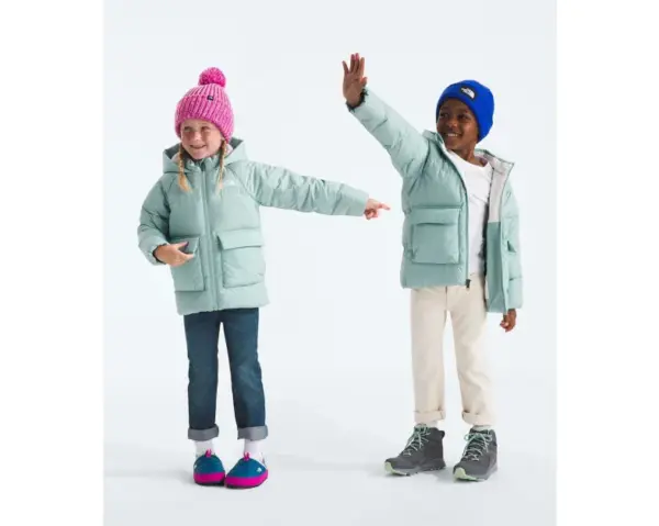 The North Face Kids Fleece-Lined Winter Parka - Image 3