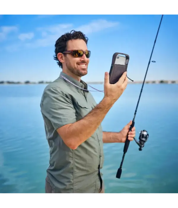 Nite Ize RunOff Waterproof Phone Case for Outdoor Protection - Image 4