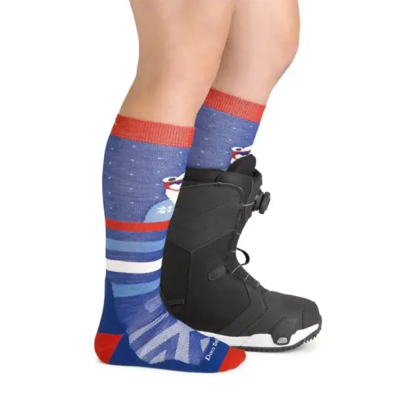 Darn Tough Men's Over-the-Calf Lightweight Winter Socks - Image 3