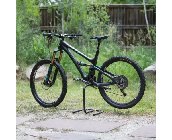 Feedback Sports Scorpion Bike Stand - Compact Storage Solution