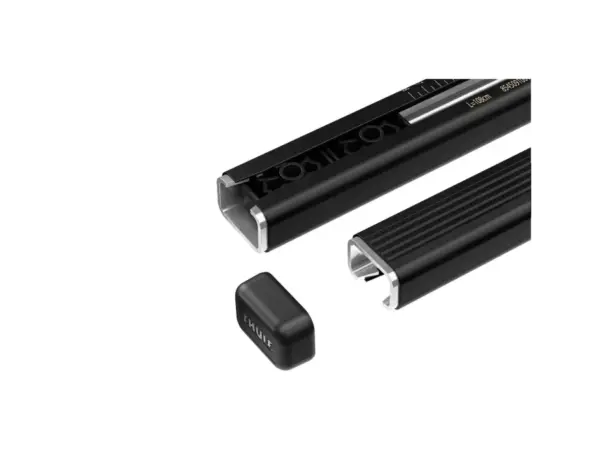 Thule Evo Squarebars 118-47 Inch Roof Rack Pair - Image 3