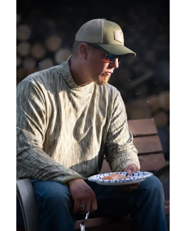 Men's Thermal Base Layer Top for Cold Weather - Image 4