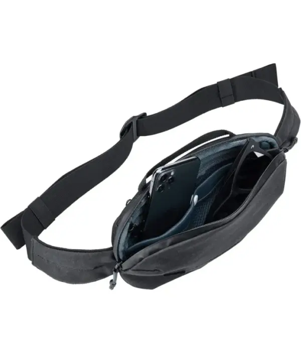 Thule Aion Compact 2L Crossbody Sling Bag - Image 4