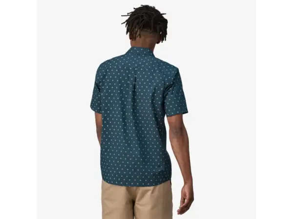 Patagonia Men's Go To Button Down Shirt - Image 4