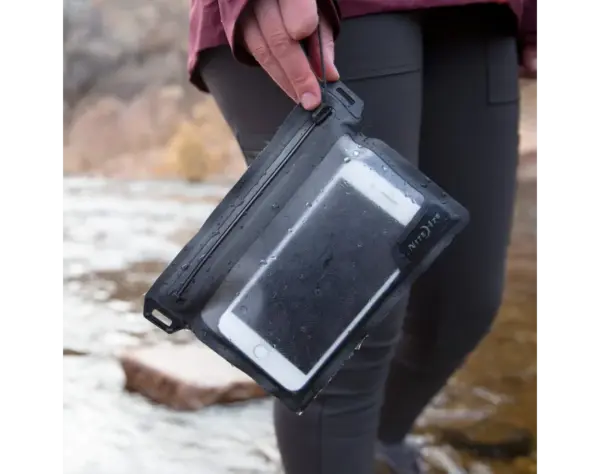 Nite Ize RunOff Waterproof Pocket for Phone & Essentials